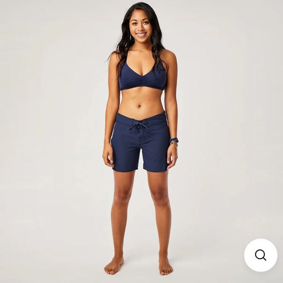 NWT Carve Designs NOOSA SHORT in NAVY size 12 UPF50+ Quick Dry 4 Way Stretch - Picture 3 of 9